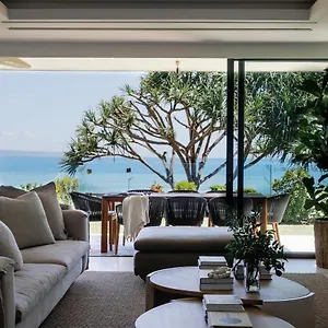 noosa-court-4.queenslandhotels.net/